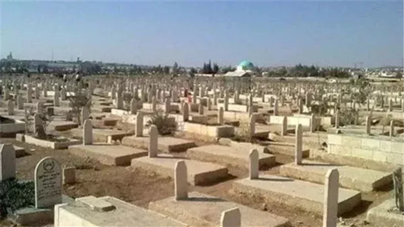 زيارة المقابر