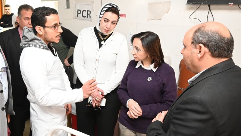 الدكتورة جاكلين عازر