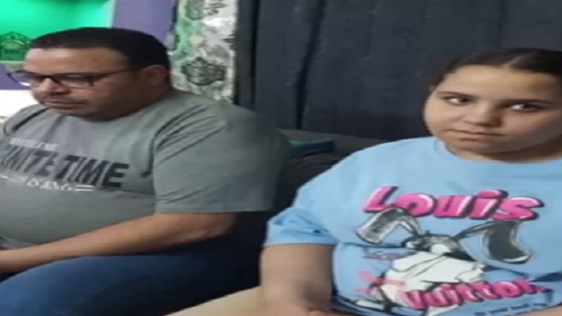 الطفلة جنى ووالدها
