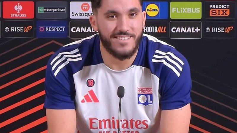ريان شرقي لاعب ليون