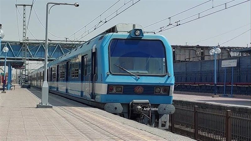 مترو الأنفاق بالخط