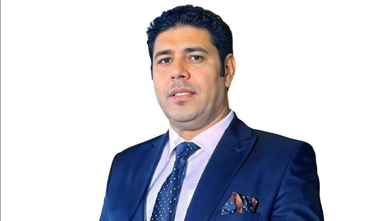 عادل زيدان