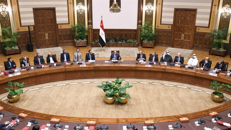  لقاء الرئيس مع قيادات