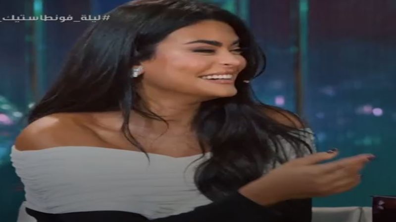 أسماء جلال 