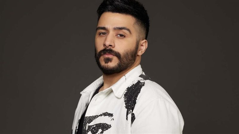أحمد كامل