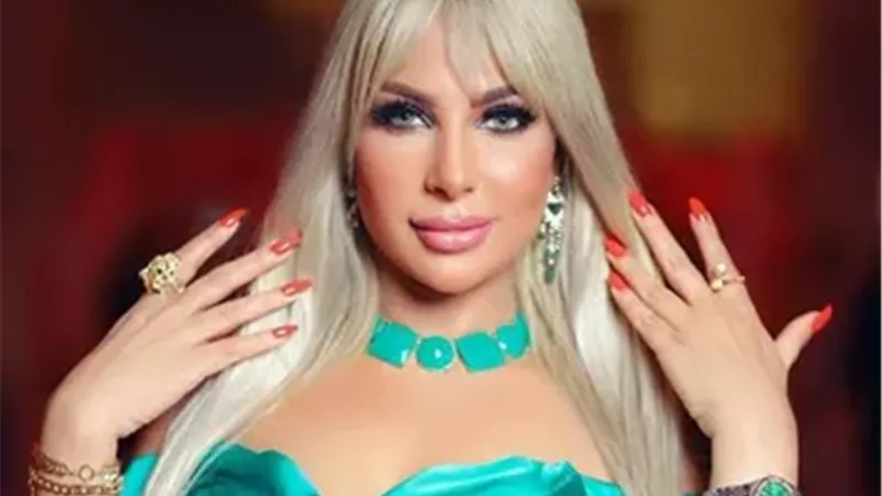 سارة خليفه 