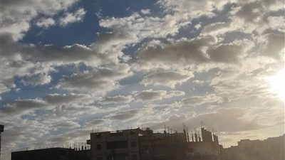 شبورة وسحب منخفضة  وغيوم.. تفاصيل طقس السويس الساعات القادمة الصغري 16مئوية 