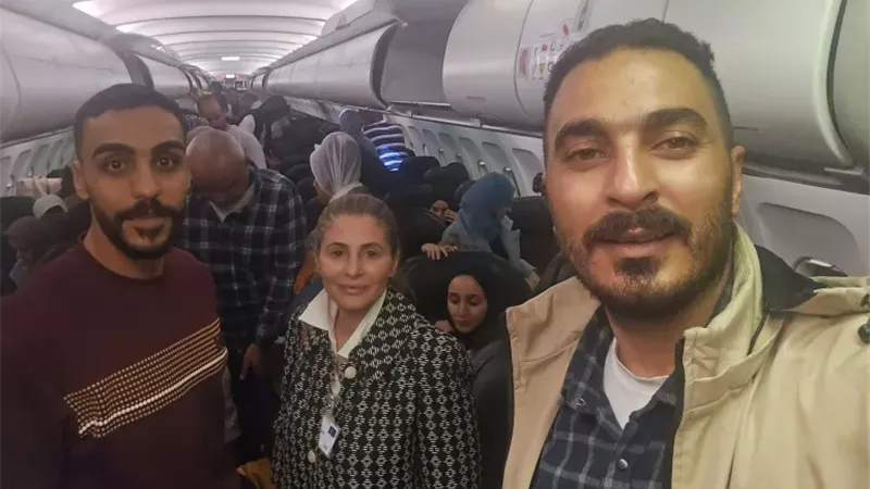 منظمة مشبوهة تهرب