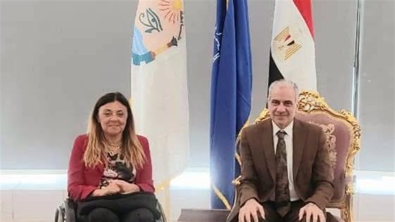 المشرف العام على