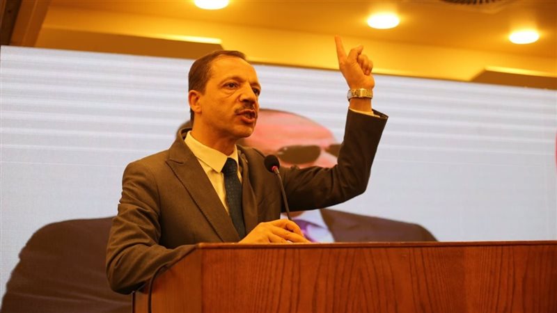 خالد فؤاد رئيس حزب