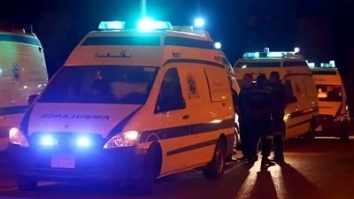 مصرع سائق وإصابة اثنين إثر انقلاب تريلا على طريق الحبيل بالأقصر