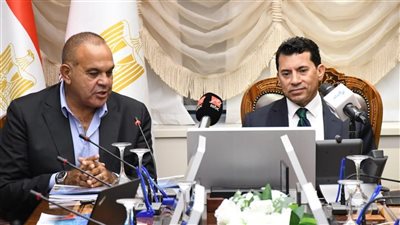 في اتصال هاتفي .. وزير الرياضة يتابع فعاليات المؤتمر الدولي للحد من الغرق