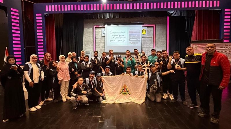 طلاب جامعة بنها 