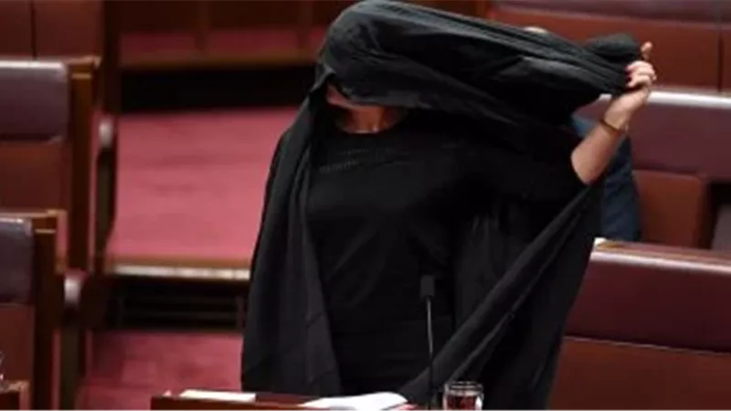 النقاب