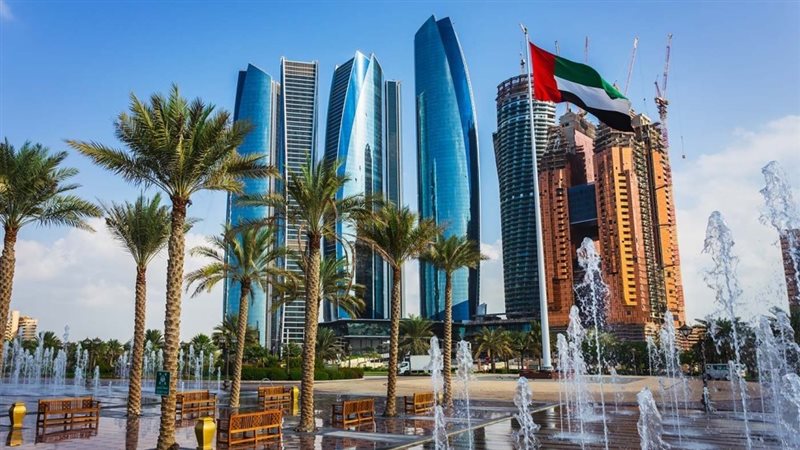 الإمارات 
