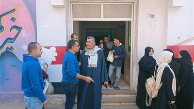 استمرار توافد الناخبين للإدلاء بأصواتهم بلجان الشرقية