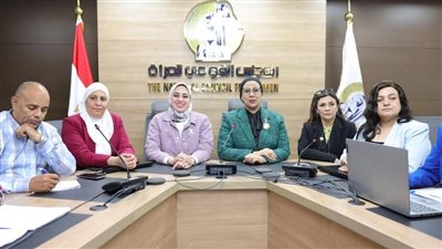  أمل عمار تتفقد سير العملية الانتخابية بالغرفة المركزية بالقومي للمرأة