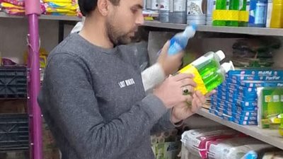 تحرير 370 محضرا لمخابز وضبط 30 كجم قطع وجلود دواجن فاسدة ببنى سويف 