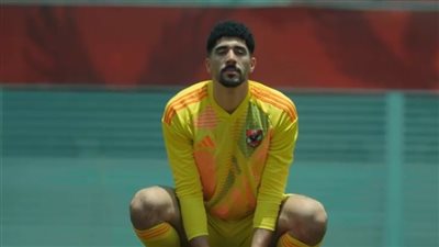 محمد سيحا يدرس الرحيل عن النادي الأهلي في الصيف المقبل