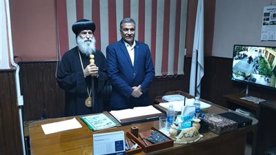 رئيس مدينة قوص يستقبل وفد كنسي بقيادة الأنبا بيمن مطران الكنيسة الأرثوذكسية