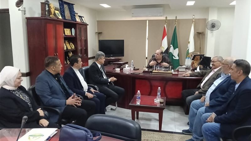 وفد الغرفة التجارية