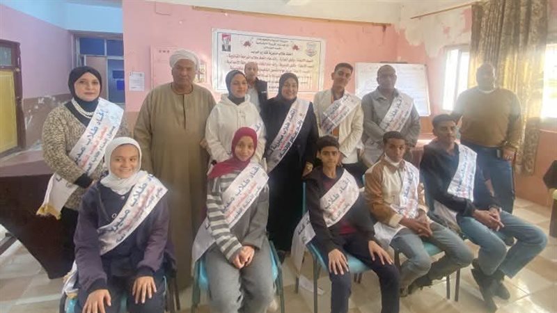 طلاب قنا