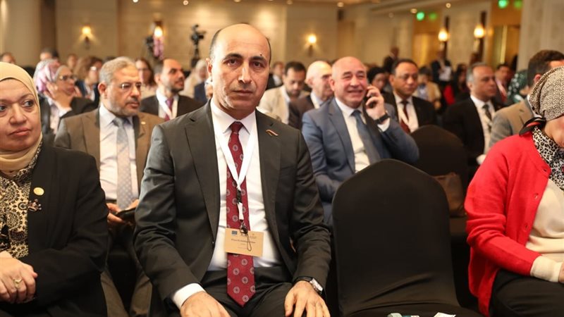 رئيس جامعة دمنهور