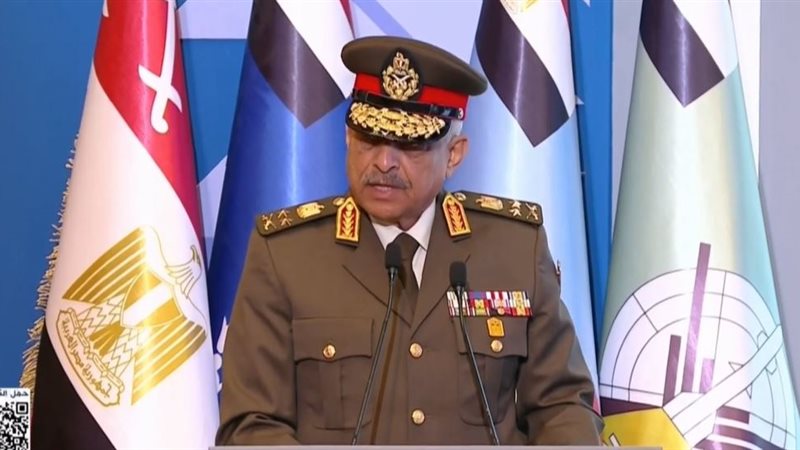 وزير الدفاع 