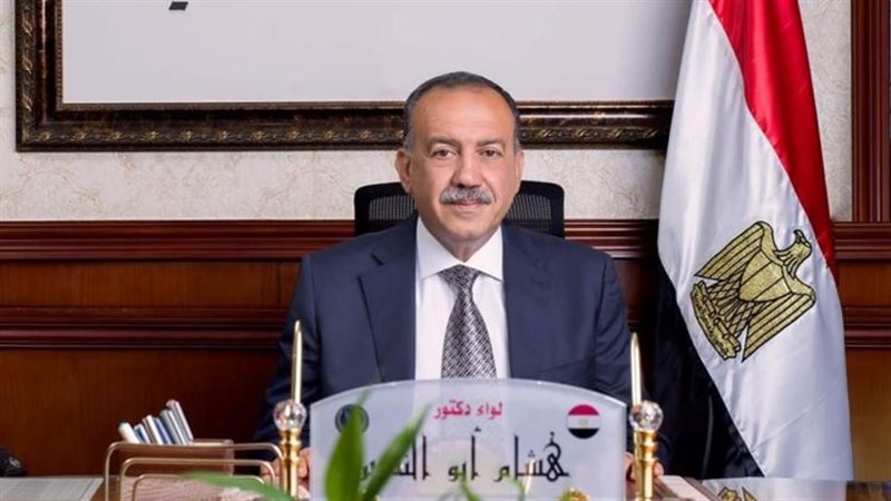 محافظ أسيوط 