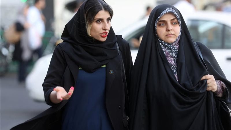 الحجاب في إيران 