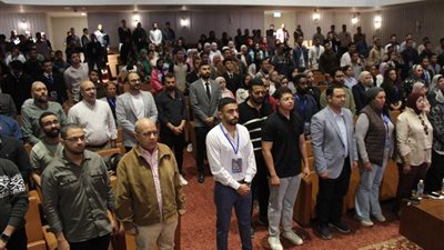 ورش متخصصة وتدريب على التقنيات بملتقى طب الأسنان ببني سويف الأهلية