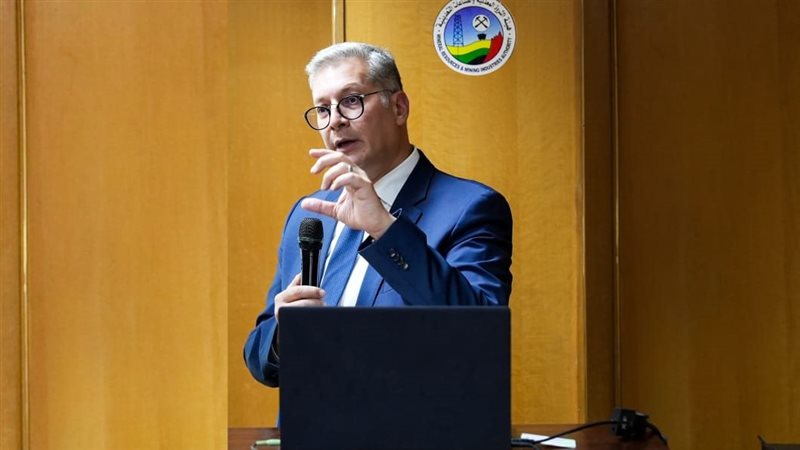 وزير البترول 