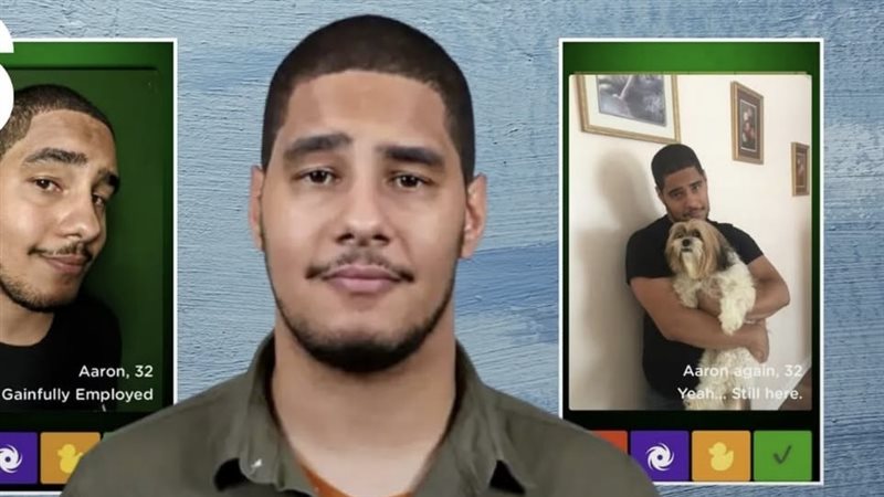 الرجل صاحب التطبيق
