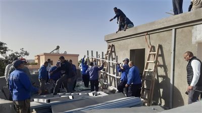 القاهرة الجديدة: إزالة فورية لمخالفة بنائية بالرحاب للحفاظ على المظهر الحضاري