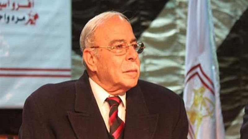 كمال درويش