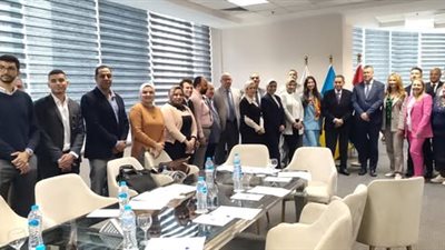 الغرف التجارية يدعو الشركات الأوكرانية لزيادة التعاون في التصنيع المشترك