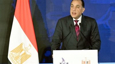 رئيس الوزراء: نؤمن بأن مستقبل الأمم يُبنى بالعلم والصناعة معاً 