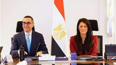 المشاط والخطيب يتابعان مع البنك الدولي الاستراتيجية الوطنية للاستثمار الأجنبي