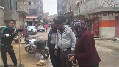 رفع إشغالات ونظافة.. رئاسة حي الأربعين بالسويس تجري متابعة ميدانية للأعمال