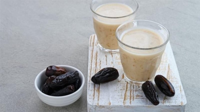 سموثي التمر والموز