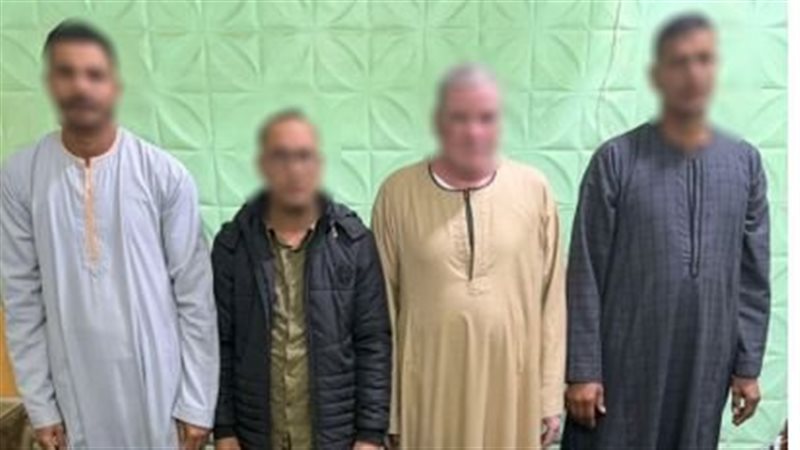 المتهمين 
