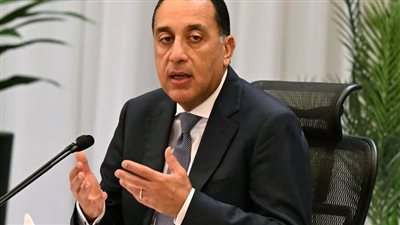 رئيس الوزراء يتفقد مشروعات المبادرة الرئاسية 