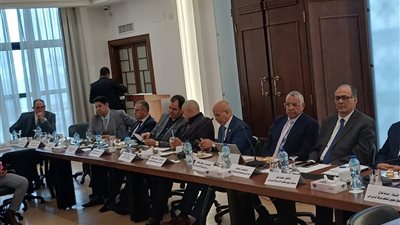 العرجاوي: اجتماع موسع بالغرفة التجارية يستعرض تطوير منظومة الجمارك