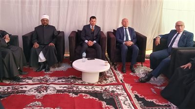 أمين البحوث الإسلامية ومساعده للدعوة يشاركان في وضع حجر أساس مسجد شهداء القضاة