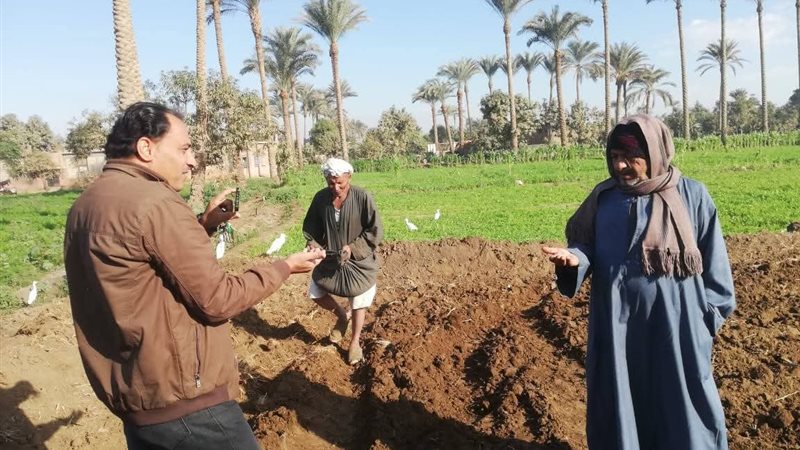 زيارات حقلية مختلفة