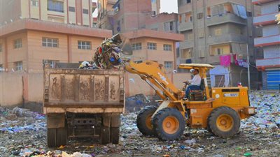 كفر الزيات ترفع 285 طن مخلفات في يوم واحد.. حملة شاملة تعيد الانضباط البيئي 