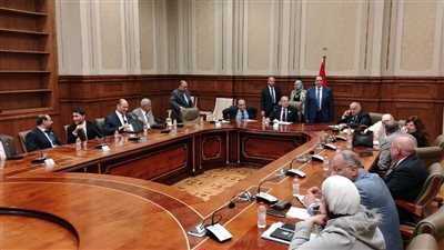 لجنة الصحة بمجلس الشيوخ تناقش إنشاء مستشفى عام جديدة .. صور