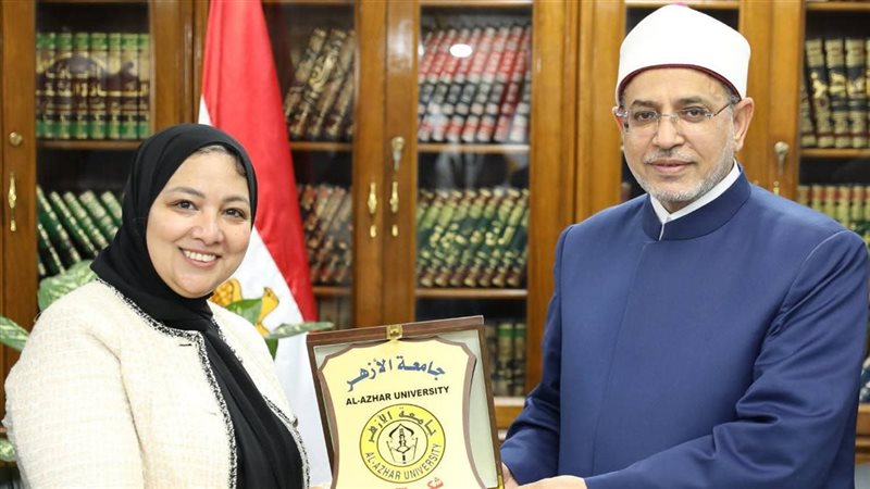 الدكتورة جينا الفقي