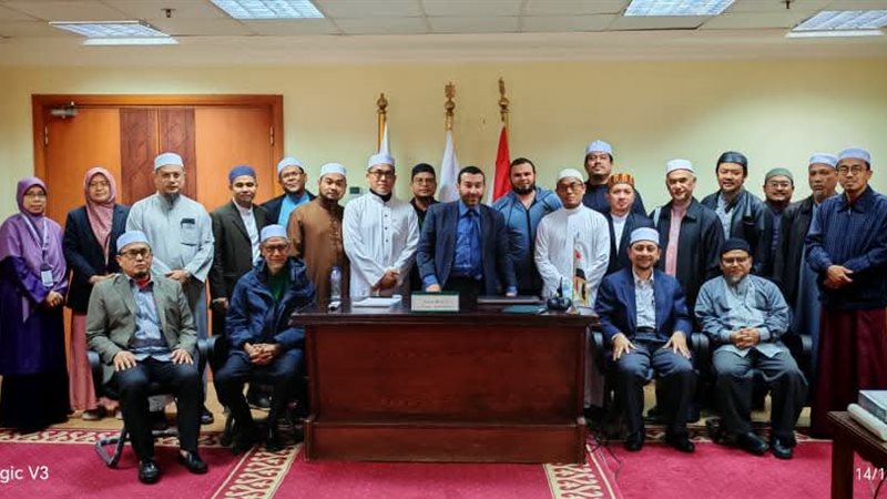 علماء ماليزيا بالأكاديمية