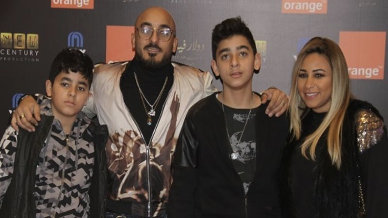 حسام الحسيني وزوجته